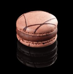 [MACCHOC72] MACARONS CHOCOLATE LA ROSE NOIRE 72 x 17gm CTN