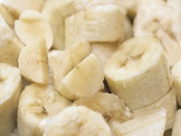 [FRBANCHUNK] IQF BANANA SLICED 10KG   BANA070